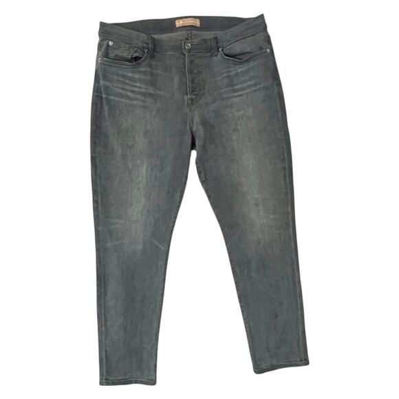 7 for All Mankind (31) Luxe Vintage Josefina Slim Button Fly Mid Rise Jeans - Picture 8 of 11